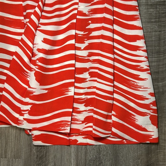 CAbi Brushstroke Pleated Sleeveless Button Drop Waist Midi Dress - Medium - Picture 3 of 8